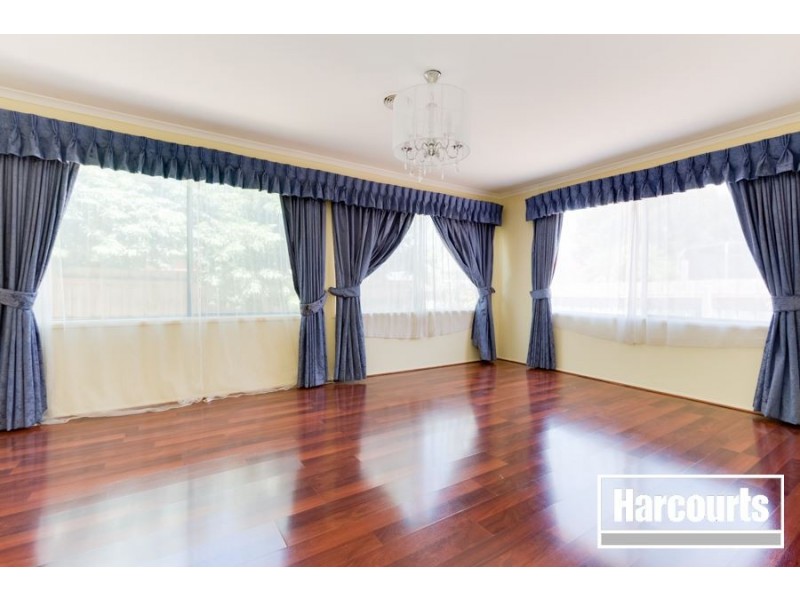 3 Mariner Close, Cranbourne North VIC 3977