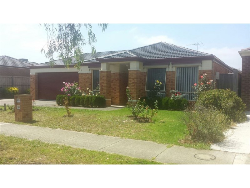 39 Majestic Boulevard, Cranbourne VIC 3977