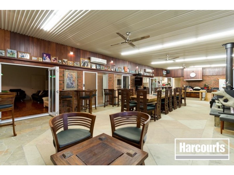 390 Yallambee Road, Clyde VIC 3978