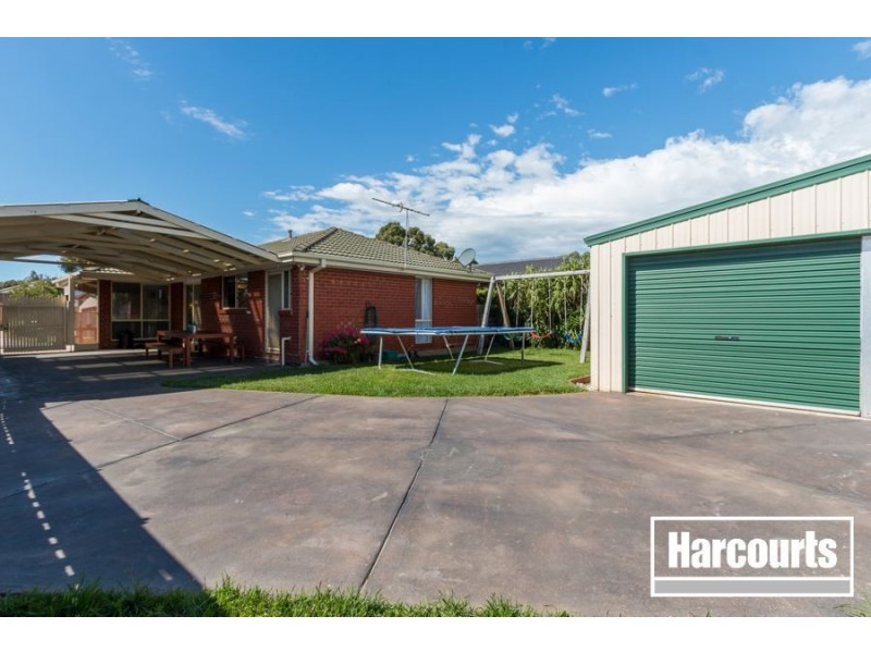 7 Celebration Court, Cranbourne West VIC 3977