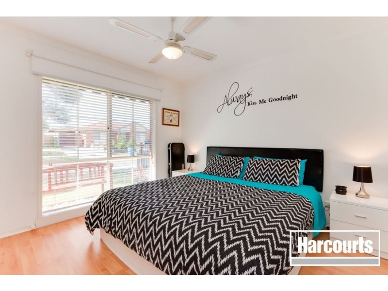 7 Celebration Court, Cranbourne West VIC 3977