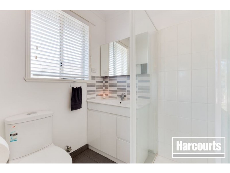 7 Celebration Court, Cranbourne West VIC 3977