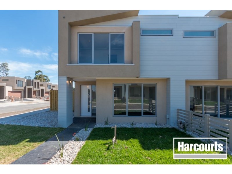 1 Nanea Path, Cranbourne VIC 3977