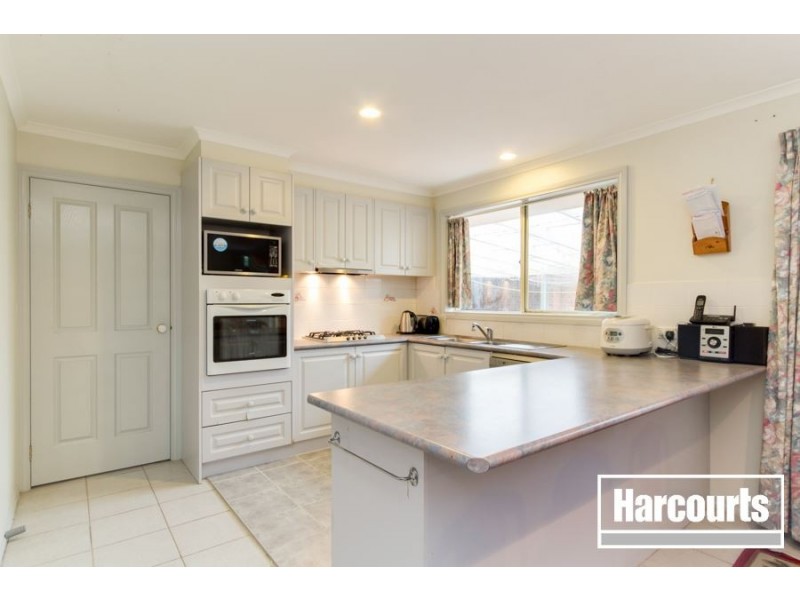 42 Harold Keys Drive, Narre Warren South VIC 3805