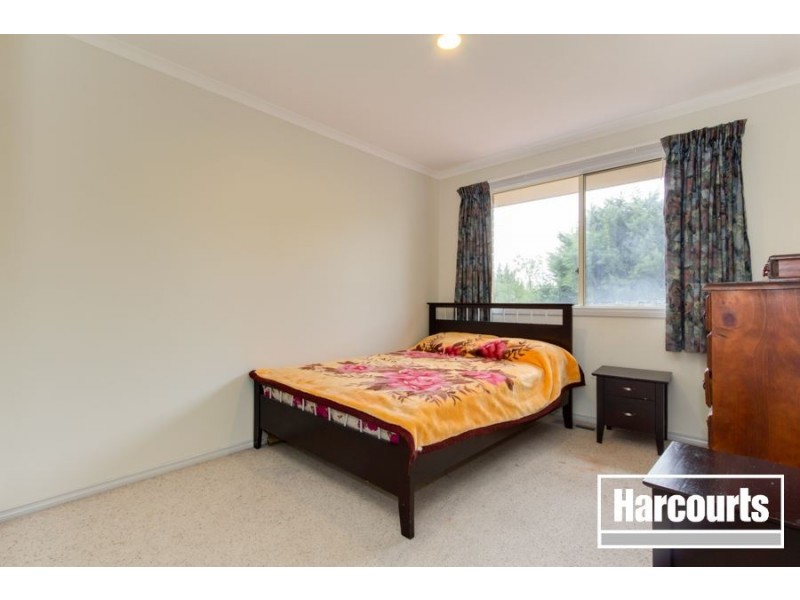 42 Harold Keys Drive, Narre Warren South VIC 3805