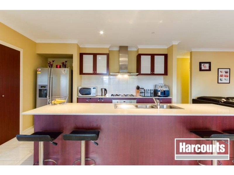 22 Lancashire Drive, Cranbourne North VIC 3977