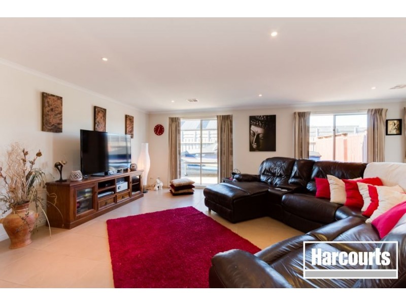 5 Walmac Close, Tooradin VIC 3980