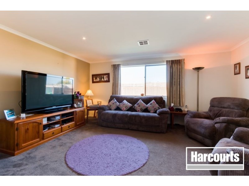 5 Walmac Close, Tooradin VIC 3980