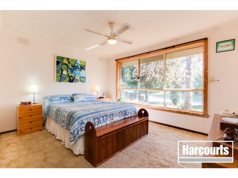 9 Banks Road, Cranbourne VIC 3977