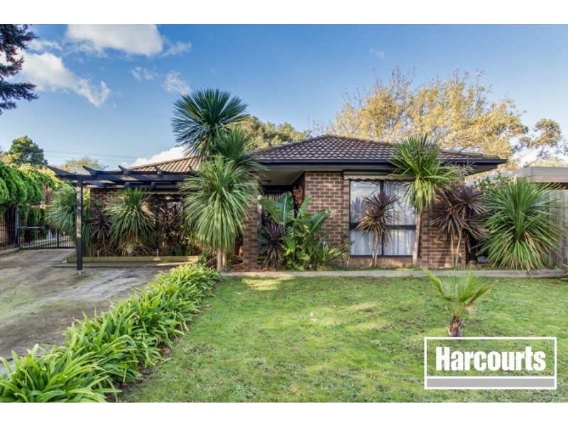 14 Phillip Court, Cranbourne North VIC 3977