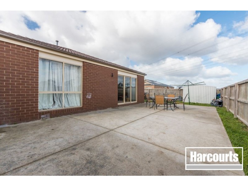 64 Pepperbush Circuit, Cranbourne VIC 3977