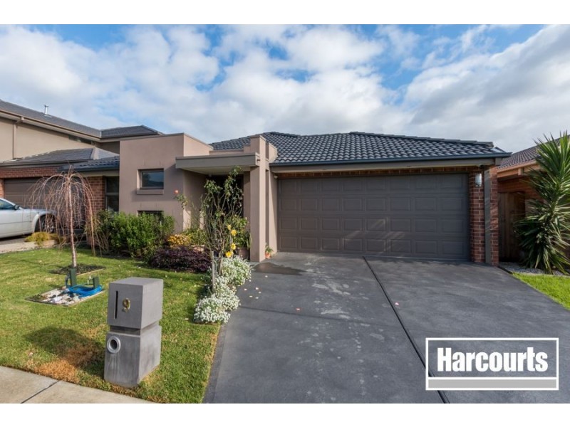 9 Rock Daisy Drive, Cranbourne West VIC 3977