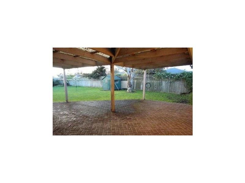 7 Stone Court, Cranbourne North VIC 3977