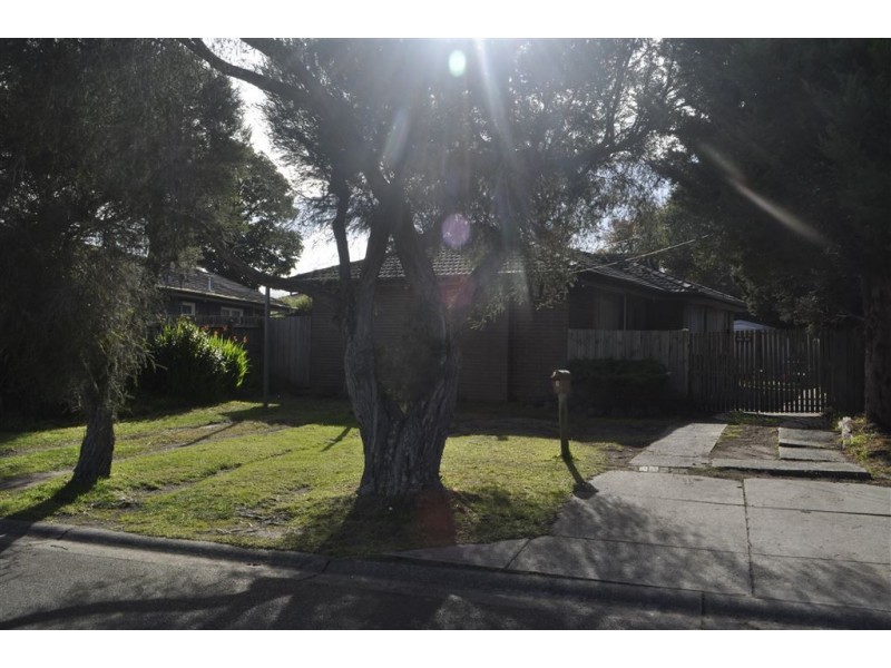 1 Haven Court, Cranbourne VIC 3977