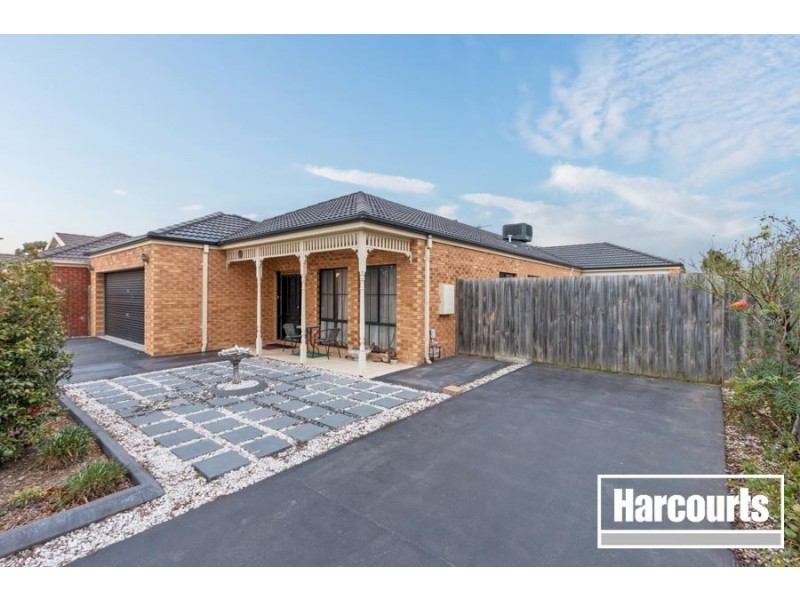 9 Rowcroft Avenue, Lynbrook VIC 3975