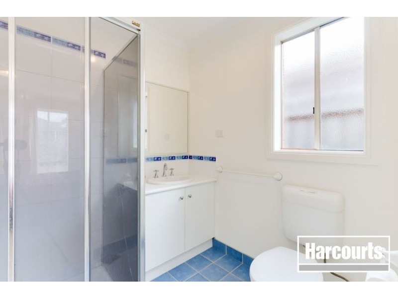 21 Hanrahan Wynd, Lynbrook VIC 3975