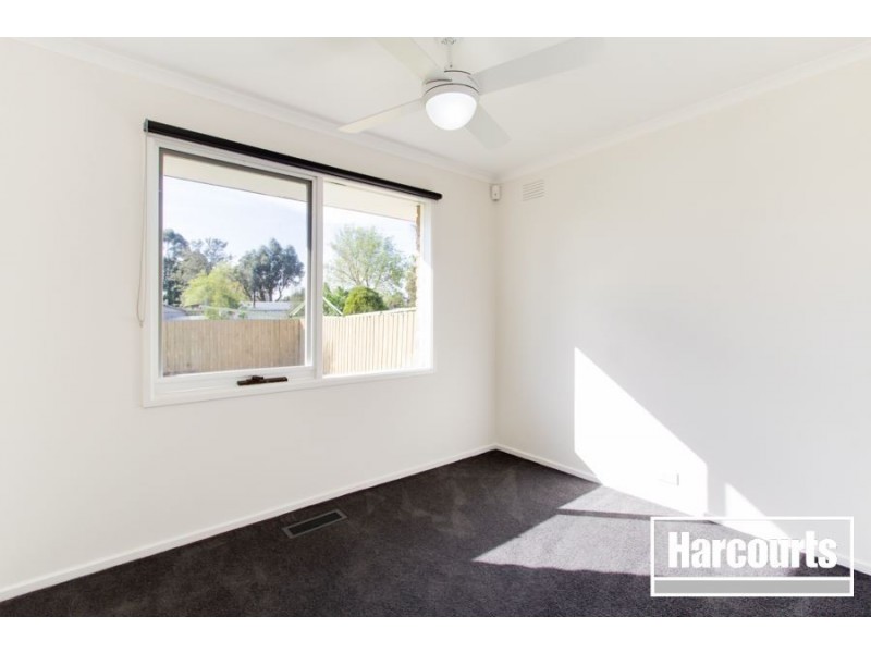 73 Duff Street, Cranbourne VIC 3977