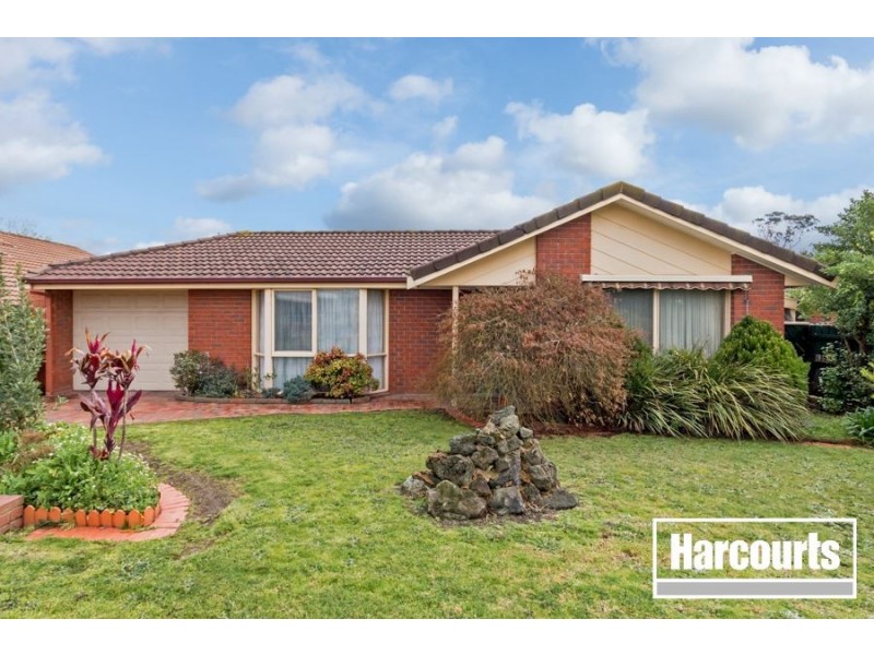 5 Balook Court, Cranbourne North VIC 3977