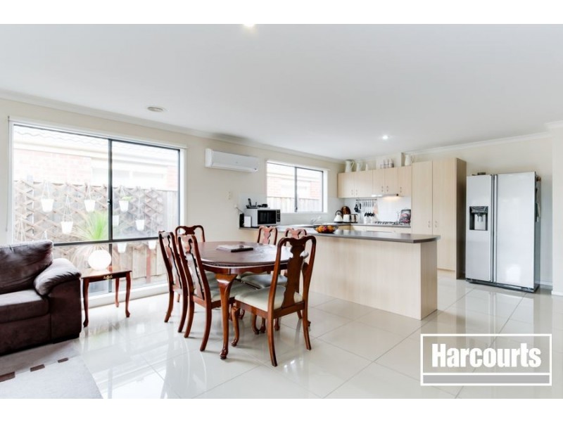110 William Thwaites Boulevard, Cranbourne North VIC 3977