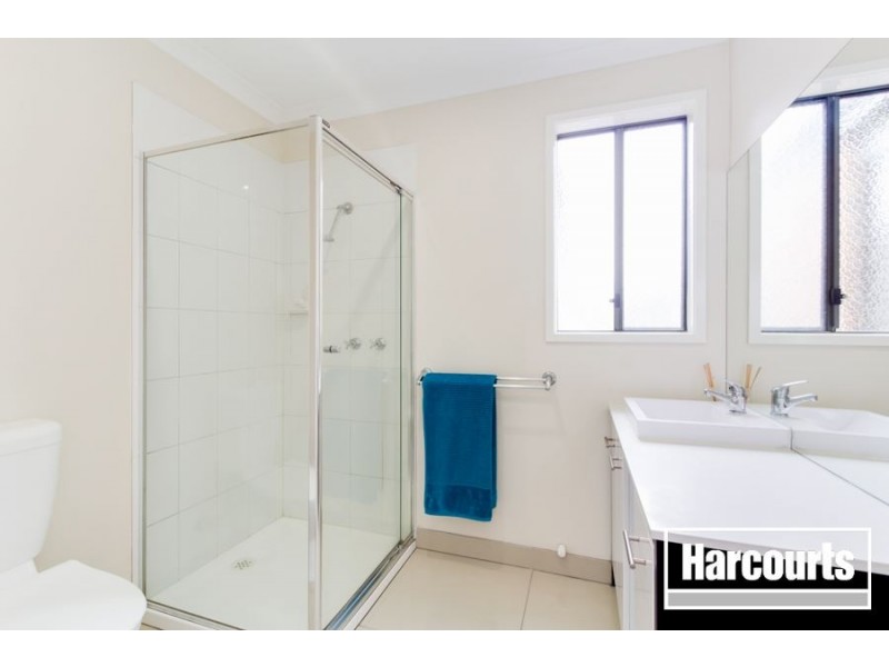 110 William Thwaites Boulevard, Cranbourne North VIC 3977