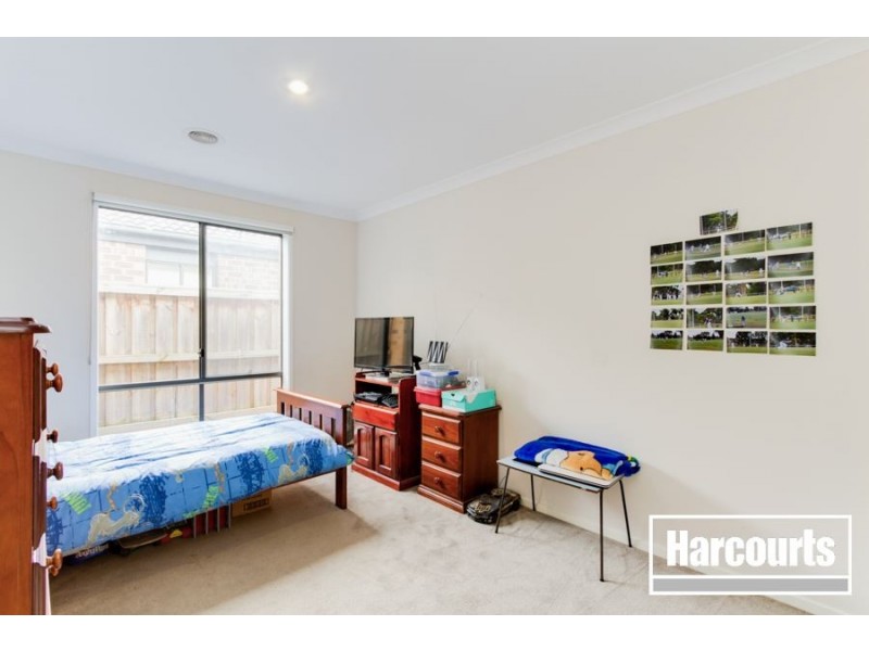 110 William Thwaites Boulevard, Cranbourne North VIC 3977