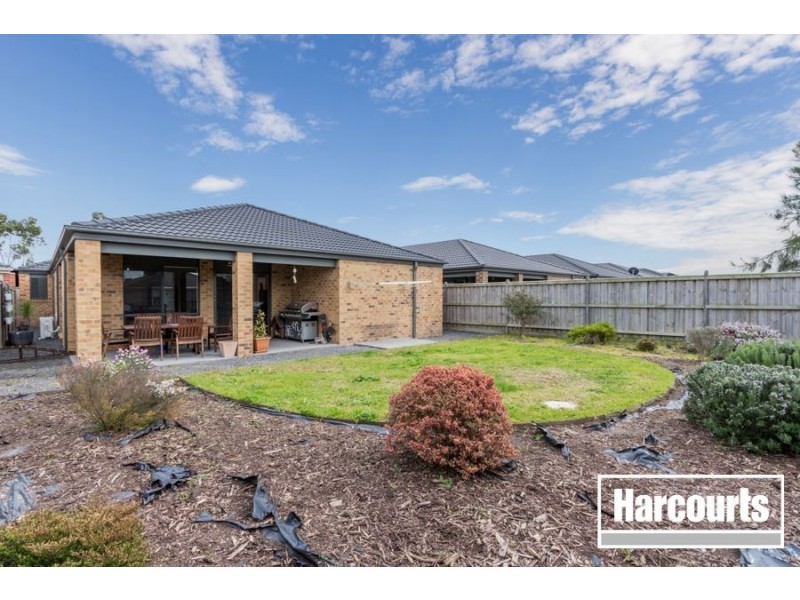110 William Thwaites Boulevard, Cranbourne North VIC 3977