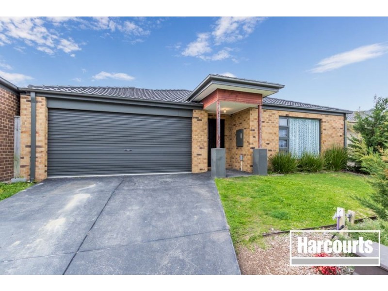 110 William Thwaites Boulevard, Cranbourne North VIC 3977