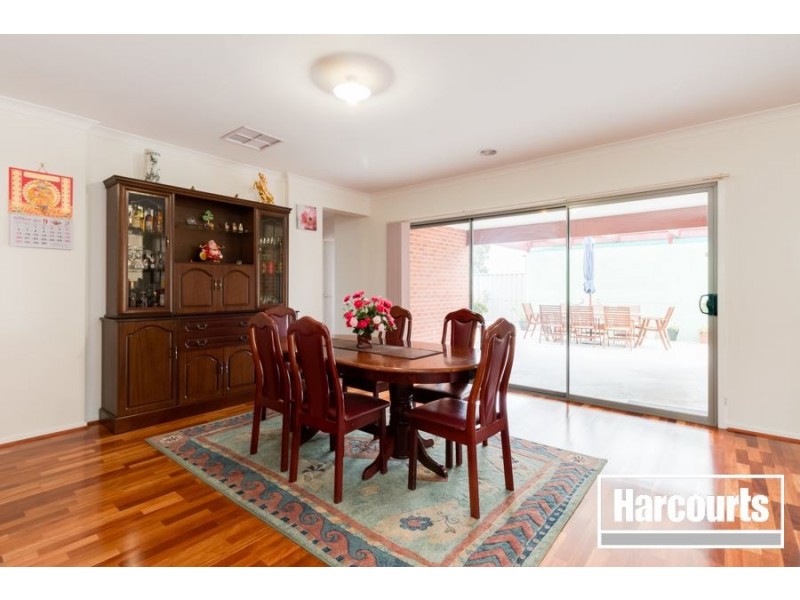 1 Statesman Circuit, Cranbourne East VIC 3977