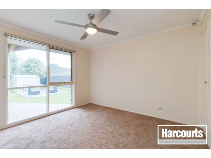 21 Glenbourne Road, Cranbourne VIC 3977
