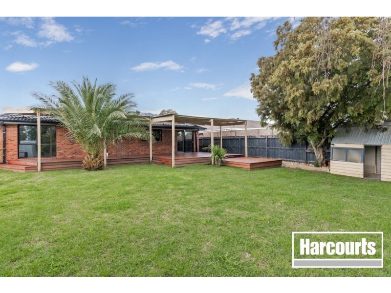 21 Glenbourne Road, Cranbourne VIC 3977