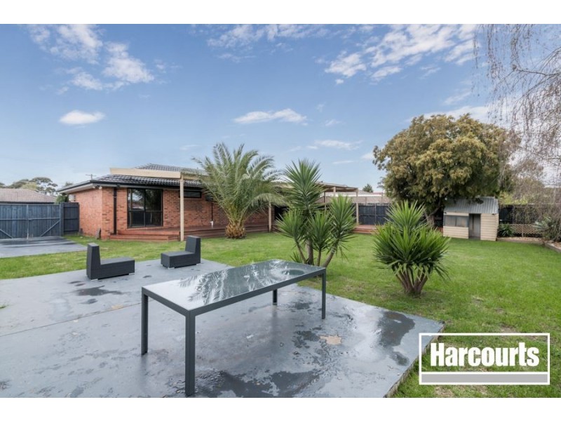 21 Glenbourne Road, Cranbourne VIC 3977