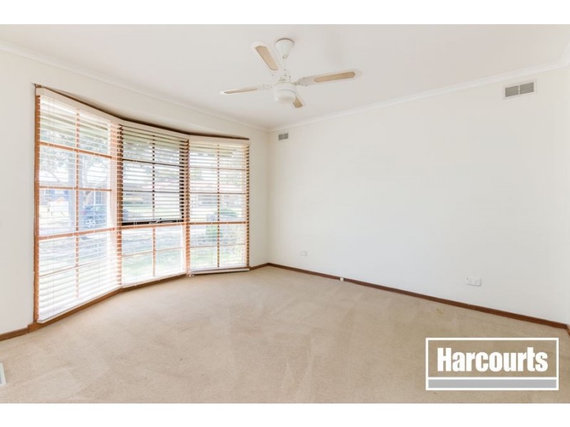 7 Phillip Court, Cranbourne North VIC 3977