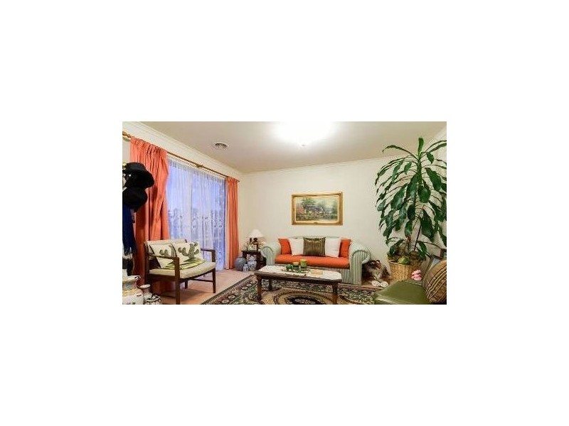185 Monahans Road, Cranbourne West VIC 3977