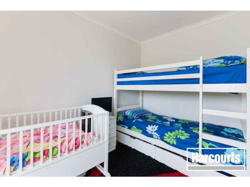 6 Providence Drive, Cranbourne West VIC 3977