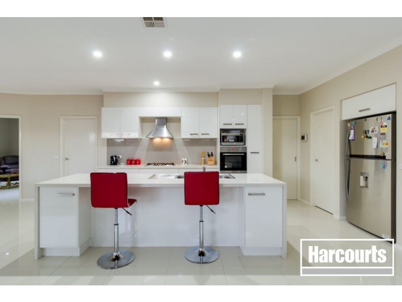 13 Wombat Court, Narre Warren South VIC 3805