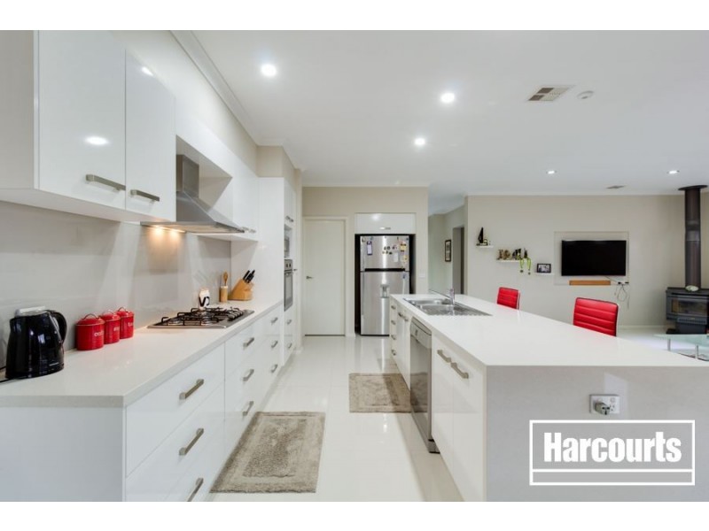 13 Wombat Court, Narre Warren South VIC 3805