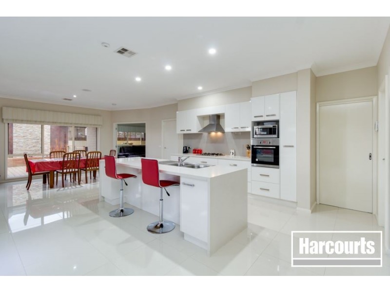 13 Wombat Court, Narre Warren South VIC 3805