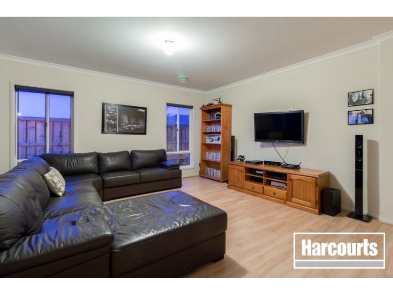 2 Bimberry Circuit, Clyde VIC 3978