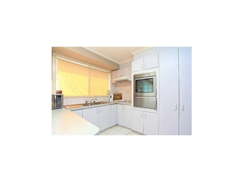 1/2 Filomena Court, Cranbourne North VIC 3977