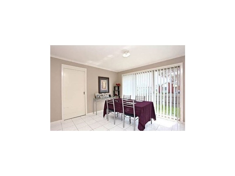 1/2 Filomena Court, Cranbourne North VIC 3977