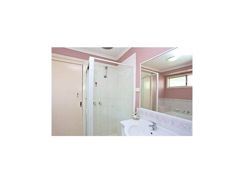 1/2 Filomena Court, Cranbourne North VIC 3977