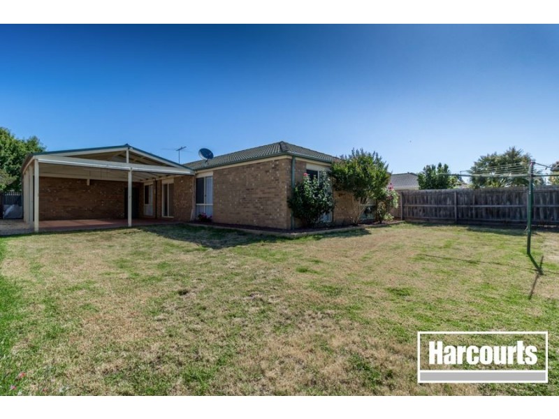 6 Butterwick Terrace, Cranbourne East VIC 3977