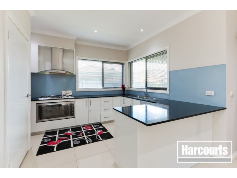 13 Howden Street, Cranbourne East VIC 3977