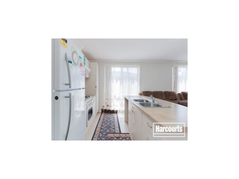 6 Providence Drive, Cranbourne VIC 3977