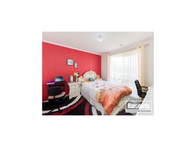 6 Providence Drive, Cranbourne VIC 3977