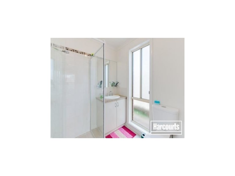 6 Providence Drive, Cranbourne VIC 3977