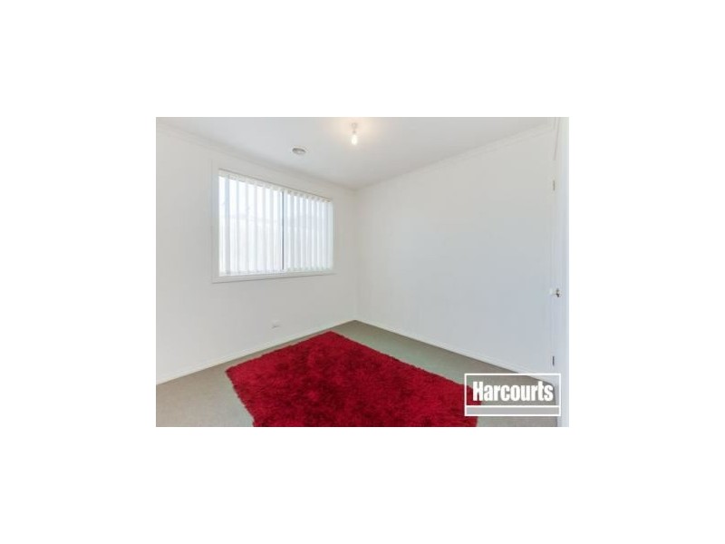 6 Providence Drive, Cranbourne VIC 3977