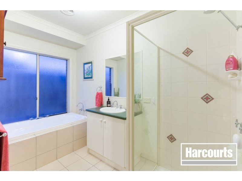 15 Elk Turn, Cranbourne VIC 3977