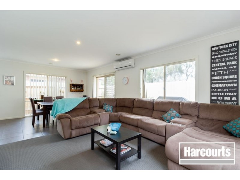 24/105 McMahons Road, Frankston VIC 3199