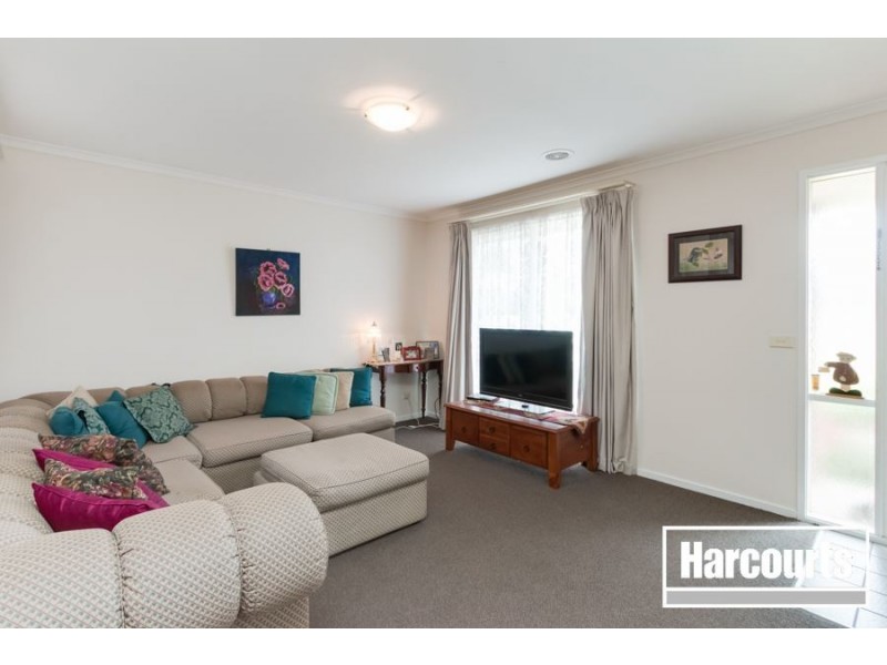 11 Kurrajong Court, Cranbourne North VIC 3977